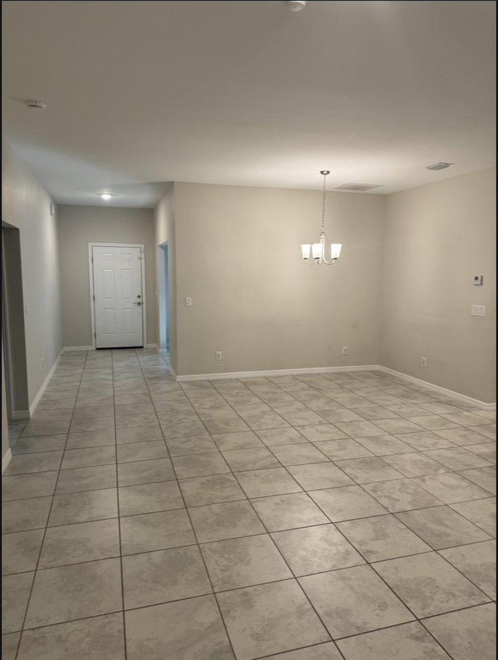 2640 Talleyrand Ave - Photo 7 of 13