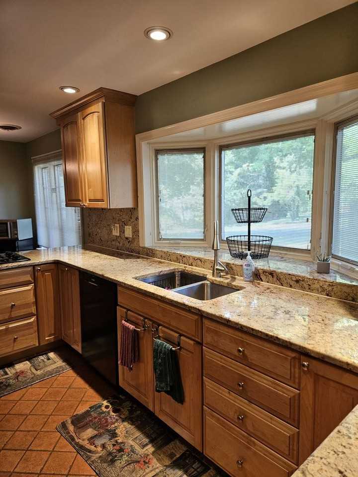 764 W Hamilton Ave - Photo 6 of 39