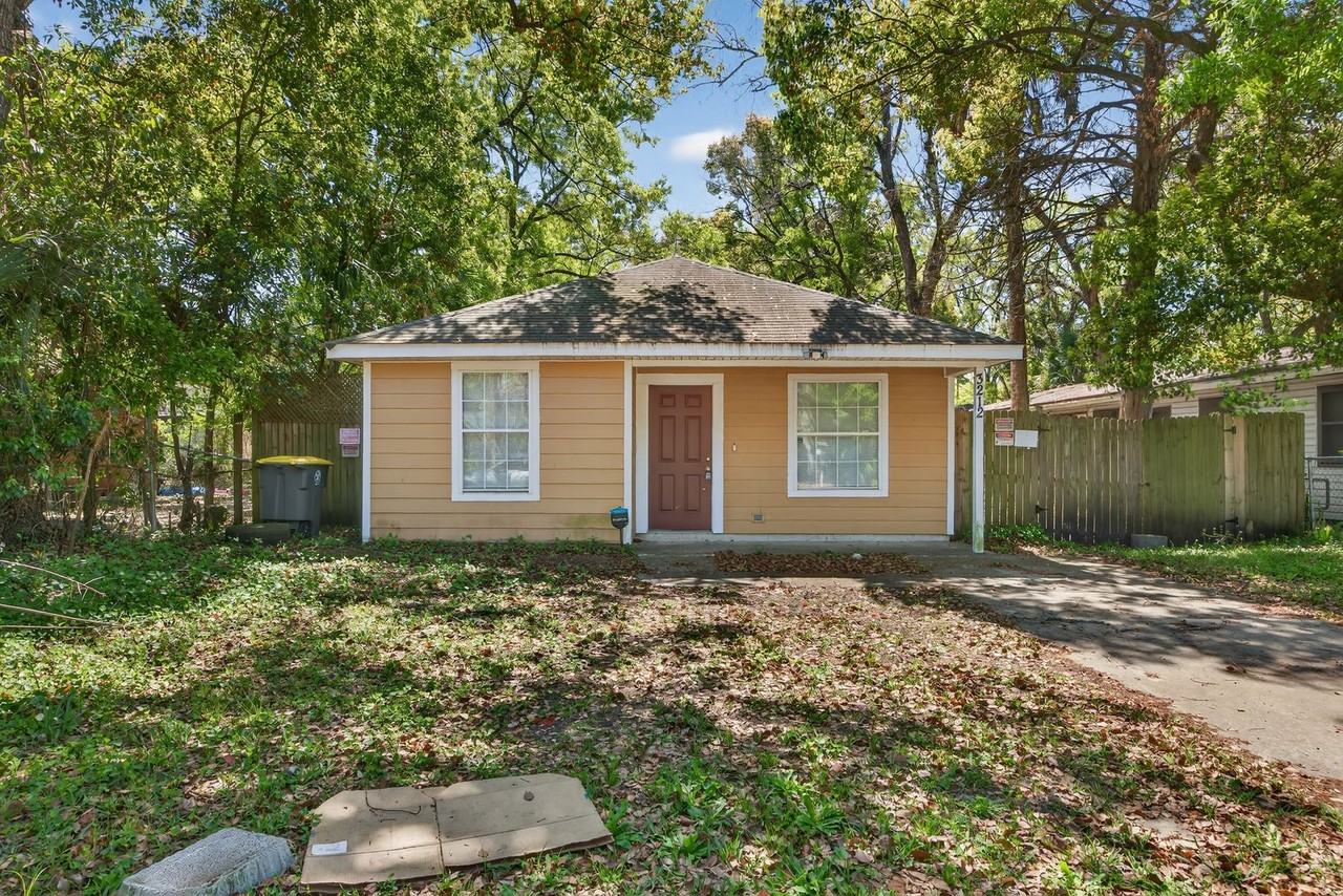 3212 Gilmore St - Photo 3 of 28