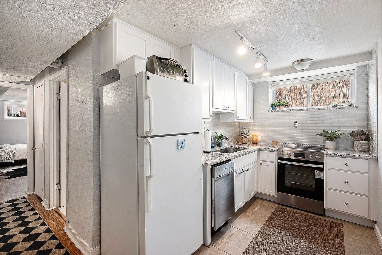 3247 Kearney St #B - Photo 3 of 16