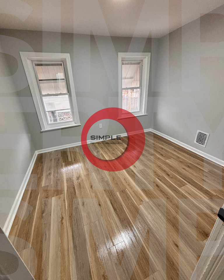 426 Wunder St - Photo 4 of 6