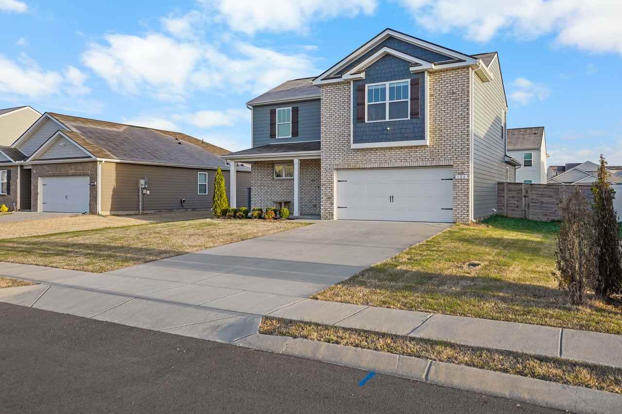 126 Stammer Farms Blvd - Photo 3 of 26