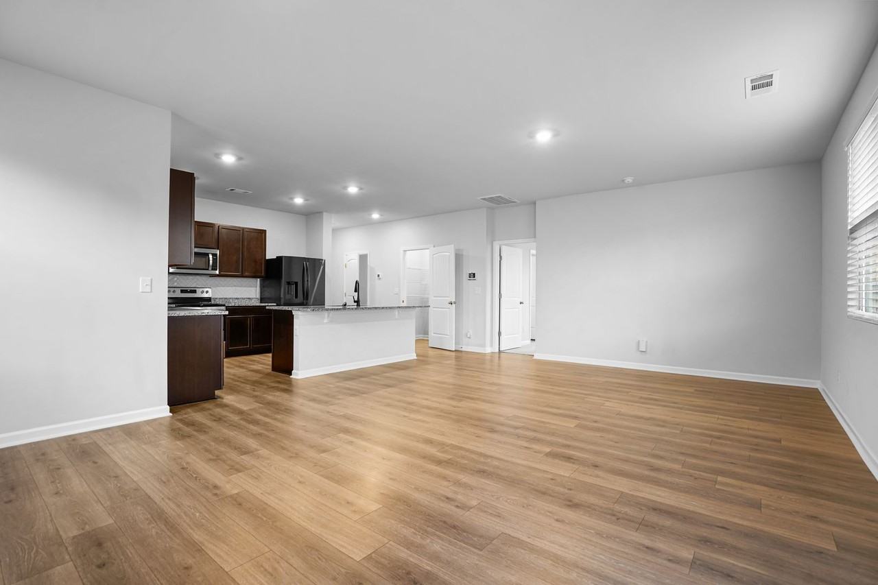 126 Stammer Farms Blvd - Photo 5 of 26