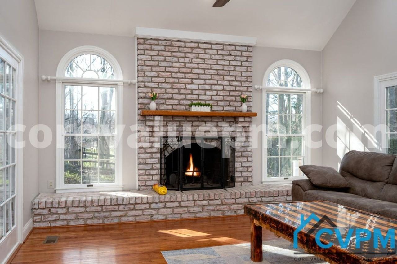 1009 Howard Grove Ct - Photo 5 of 44