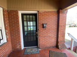 featured image of 105 W Cherry Ave