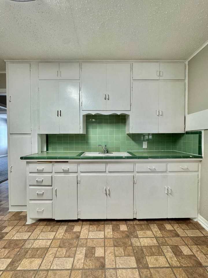 2013 Koberlin St - Photo 6 of 16