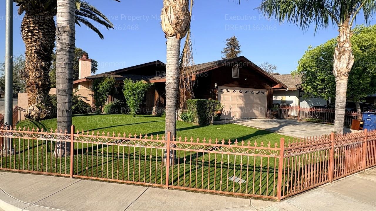 1328 Malerbi Ct - Photo 2 of 33