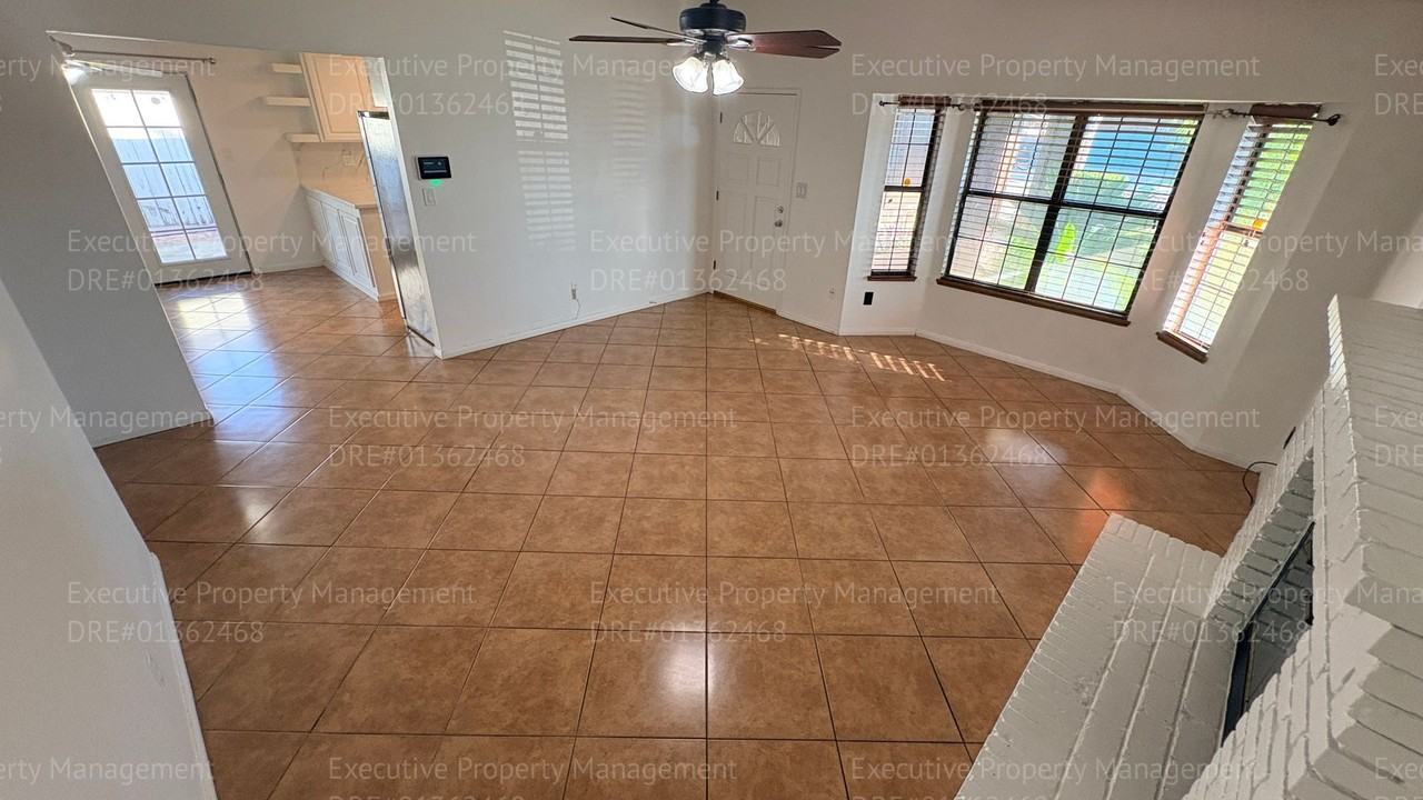 1328 Malerbi Ct - Photo 7 of 33