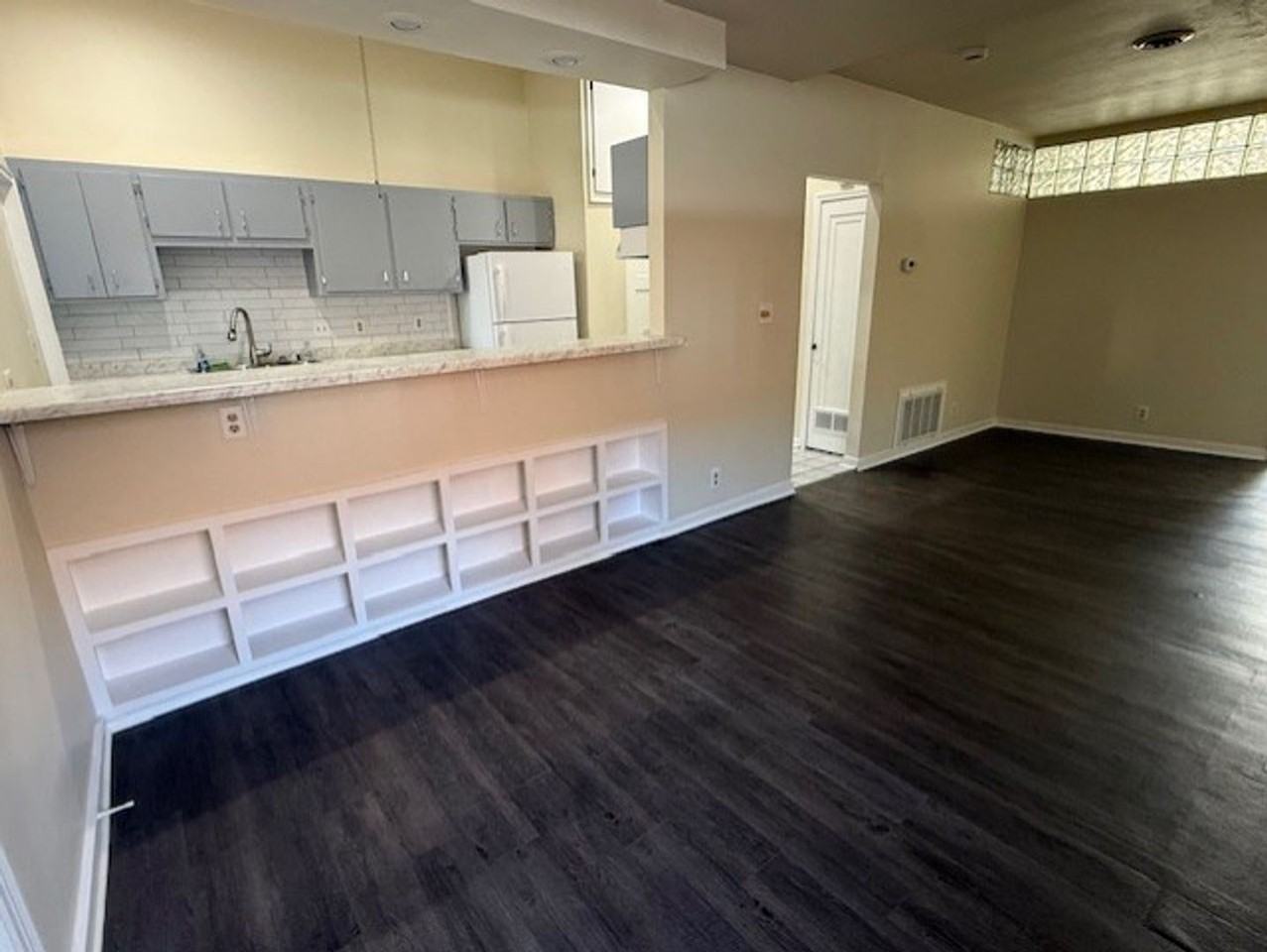 103A S Main St - Photo 6 of 12