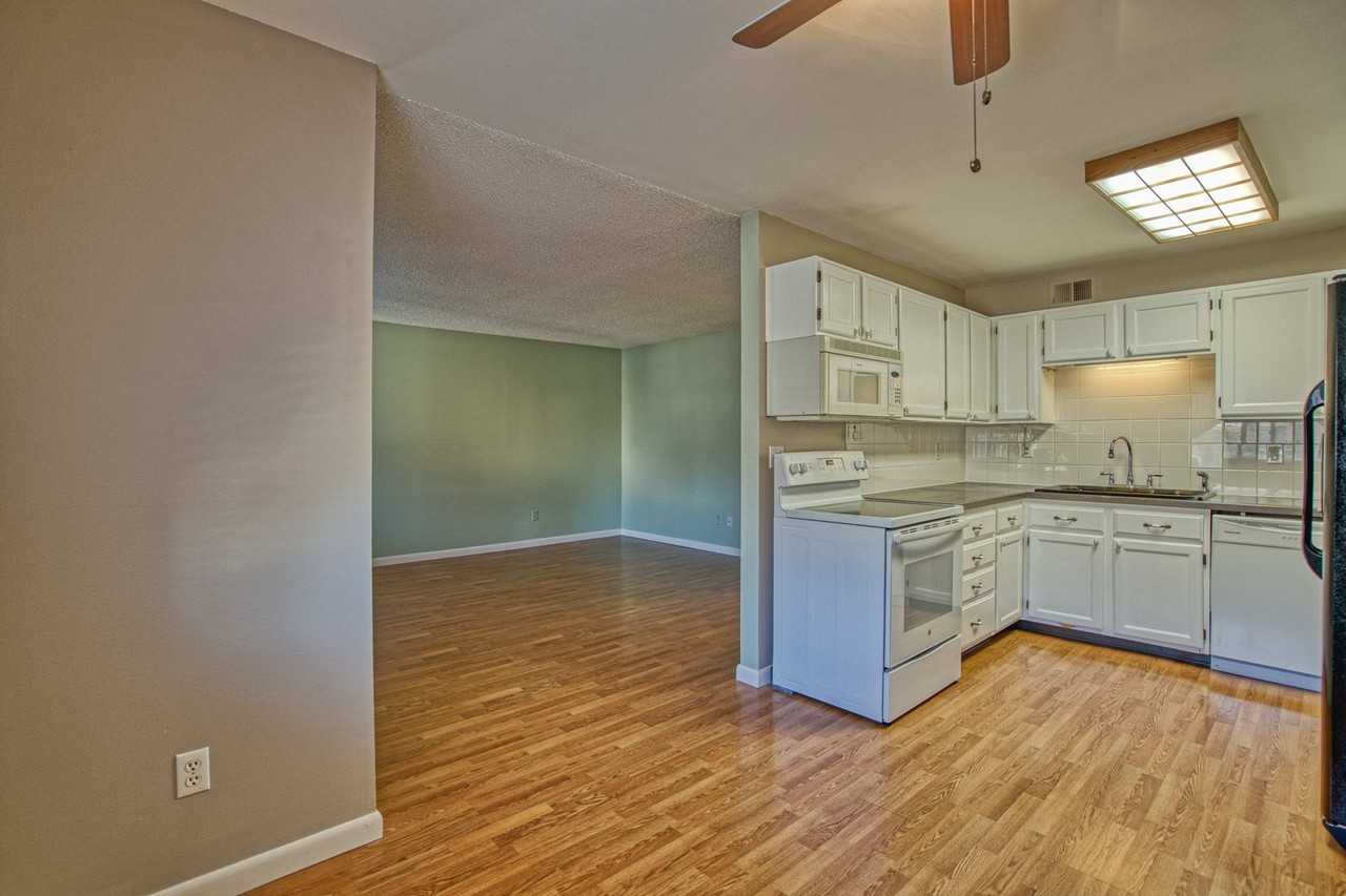 2003 Terry St #106 - Photo 5 of 16