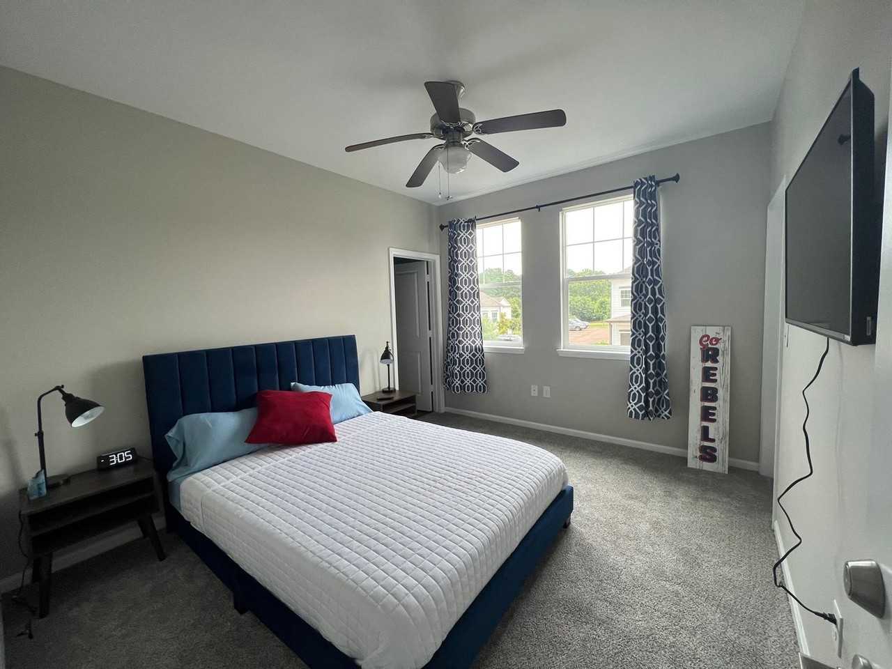 105 Olive Branch Way - Photo 6 of 12