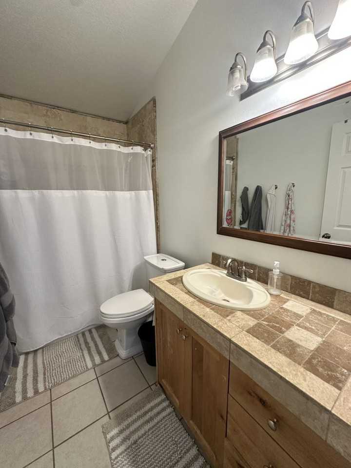 4207 N Pilgrims Cir - Photo 7 of 15