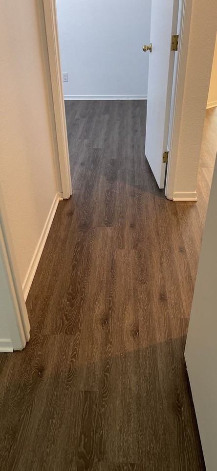 924 Zaragoza St - Photo 5 of 9