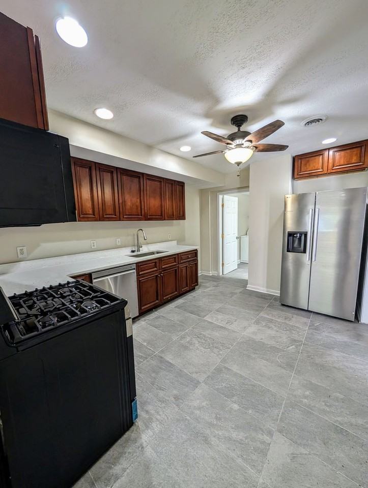 20 Eleanor St - Photo 3 of 17