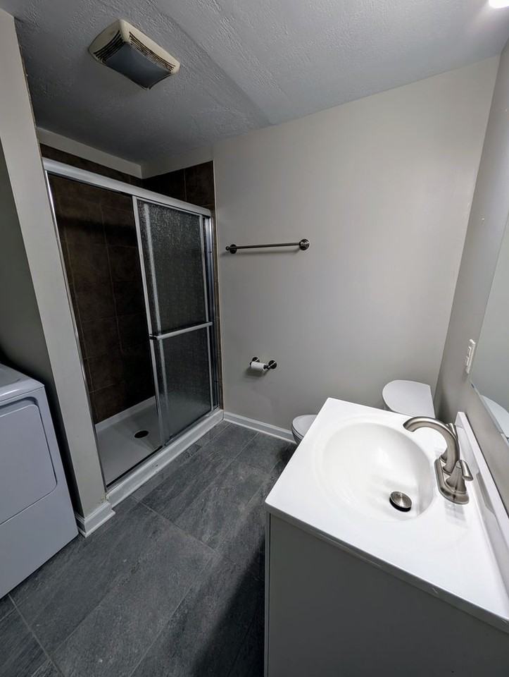 20 Eleanor St - Photo 5 of 17