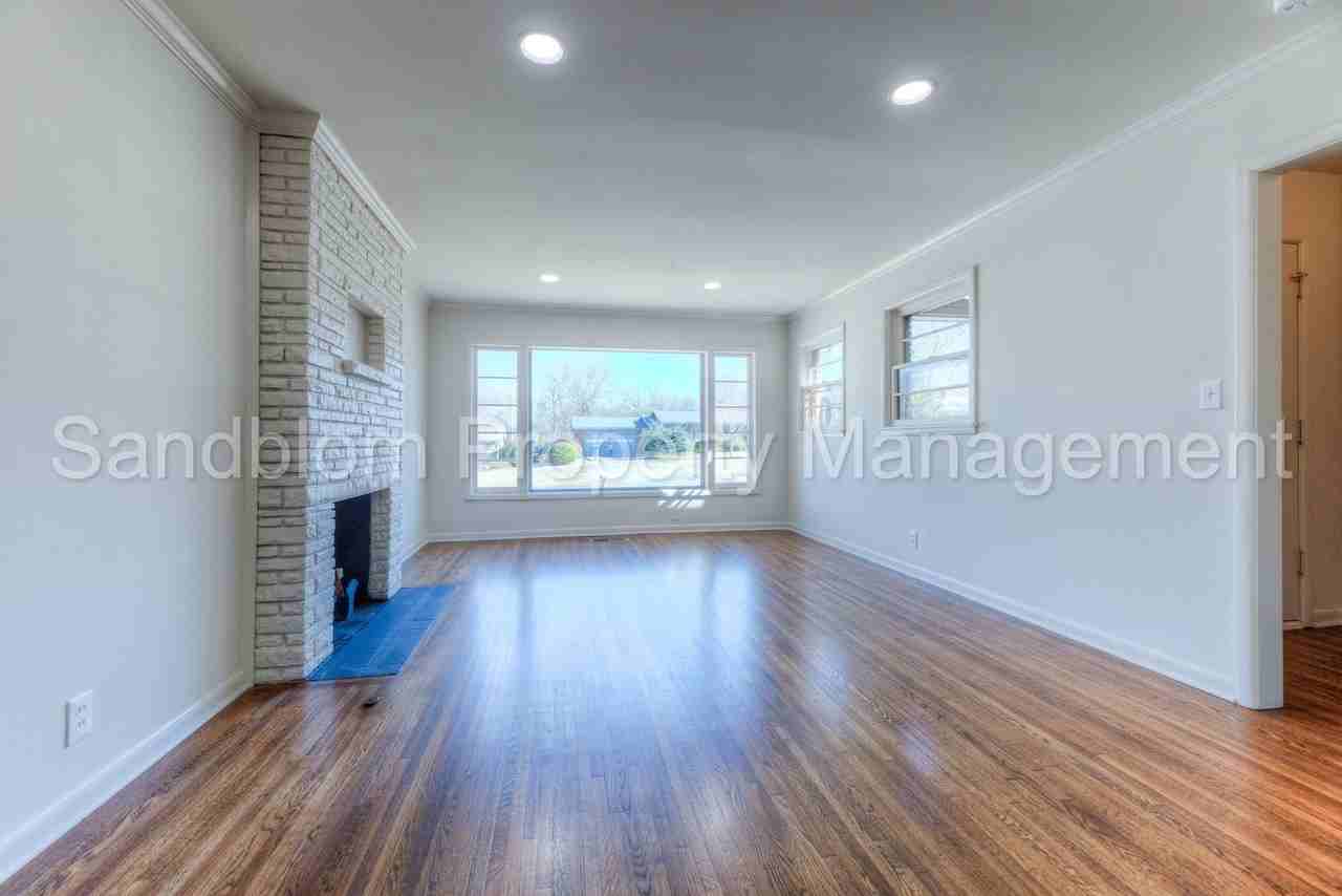 4012 S Toledo Ave - Photo 5 of 29