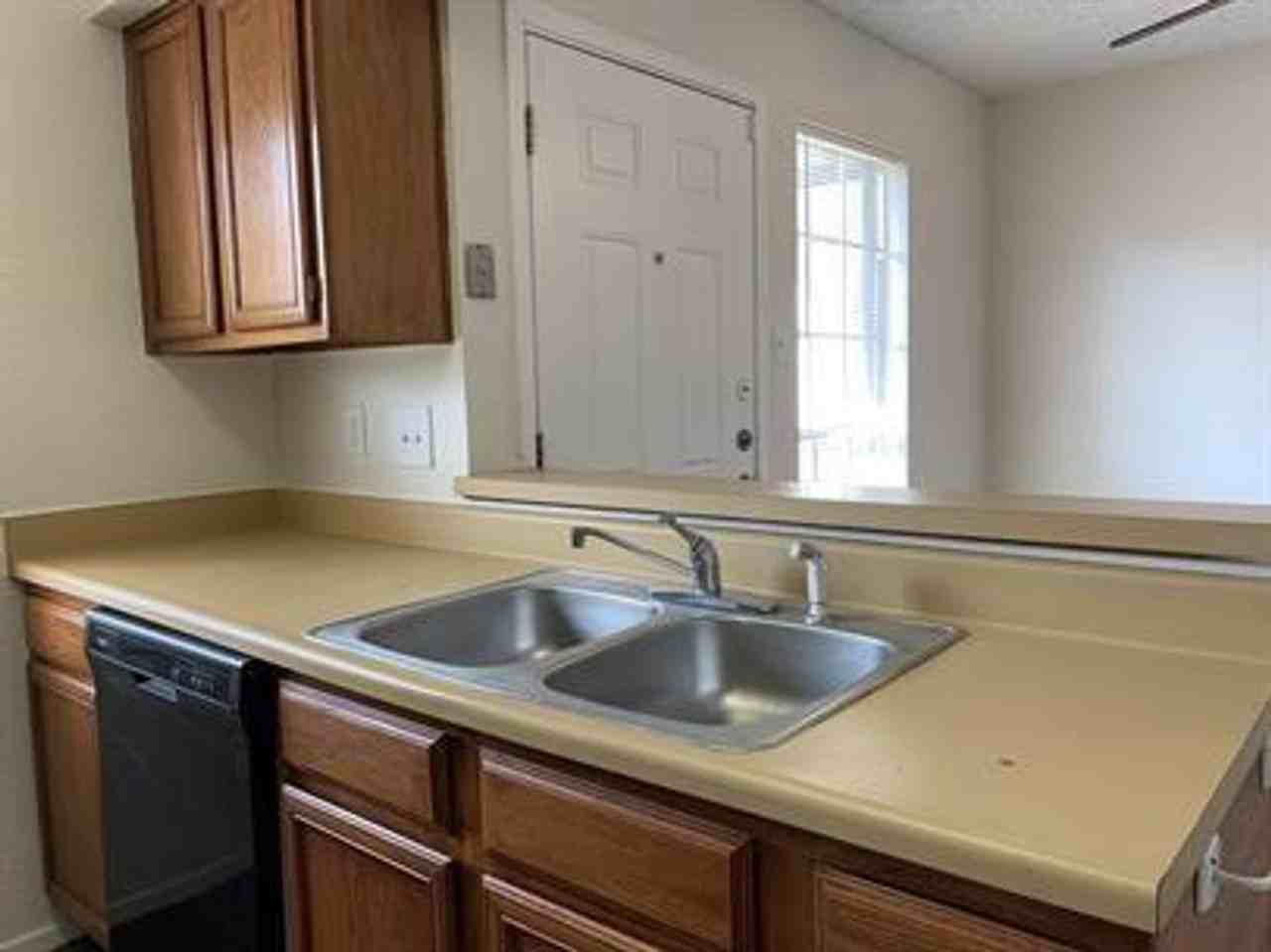 2739 2739 Patricia Ln - 2739 Patricia - Photo 5 of 13