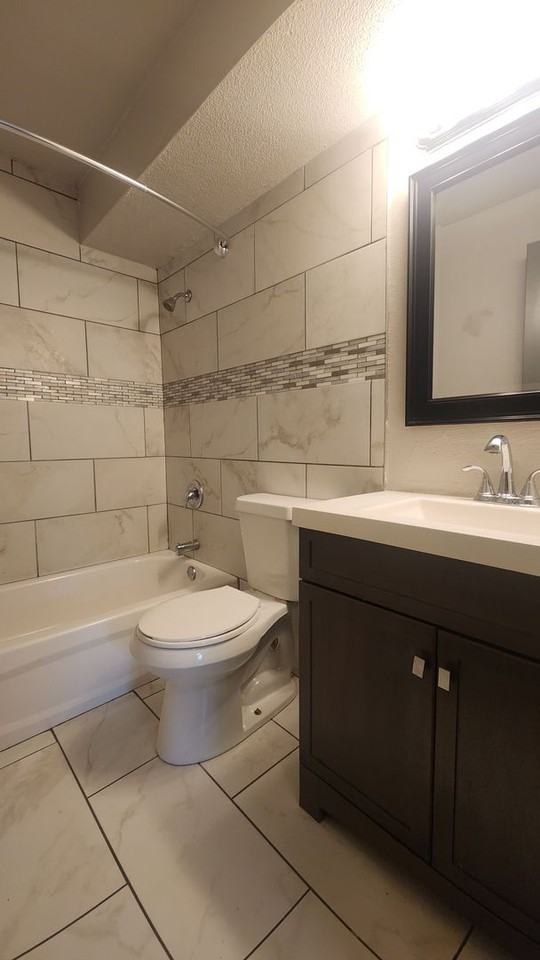 8717 Watson Rd - Photo 7 of 10