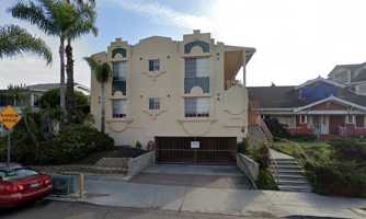 featured image of 3829 Georgia St