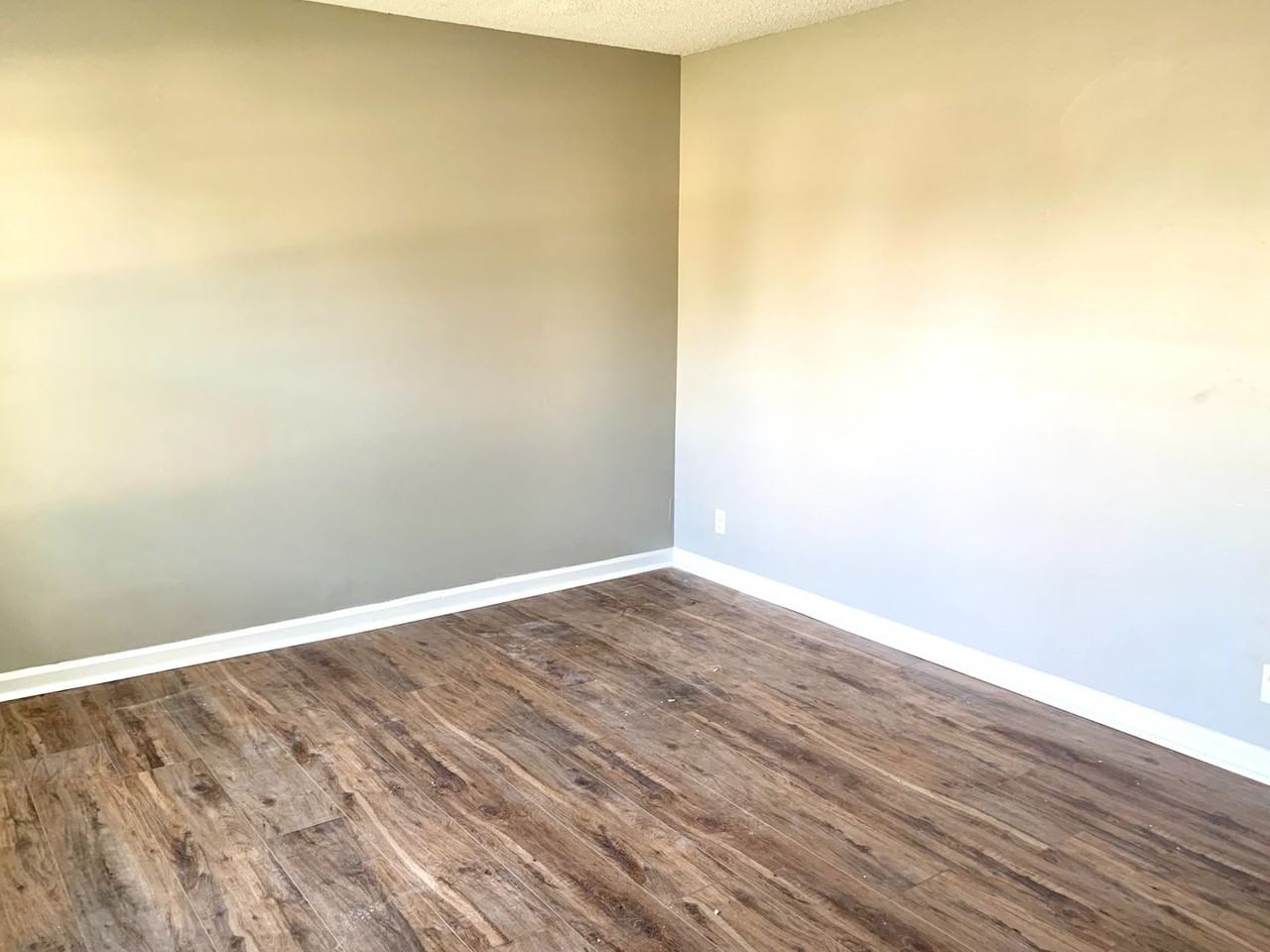 512 Kellia Dr - Photo 3 of 14