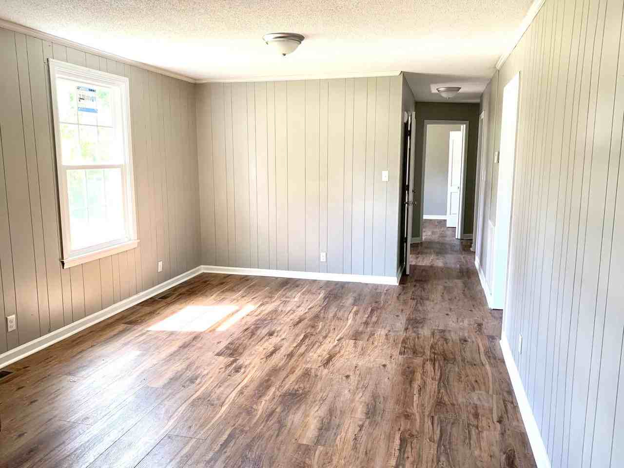 512 Kellia Dr - Photo 5 of 14