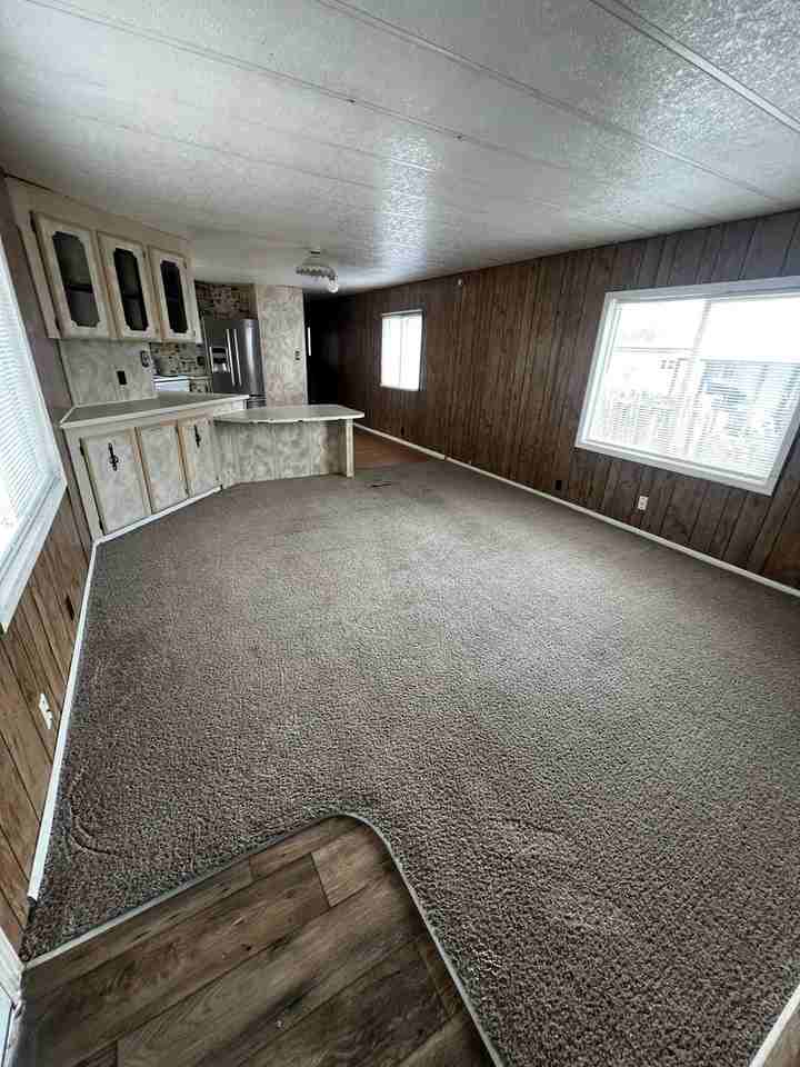 485 Chickadee Dr - Photo 5 of 10