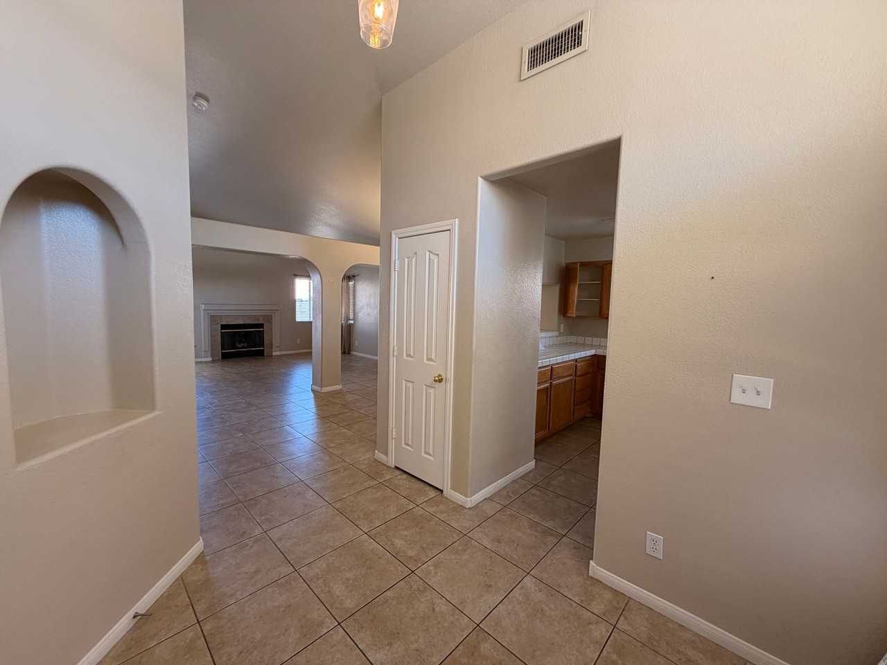 3106 Alfa Romero Ave - Photo 2 of 25