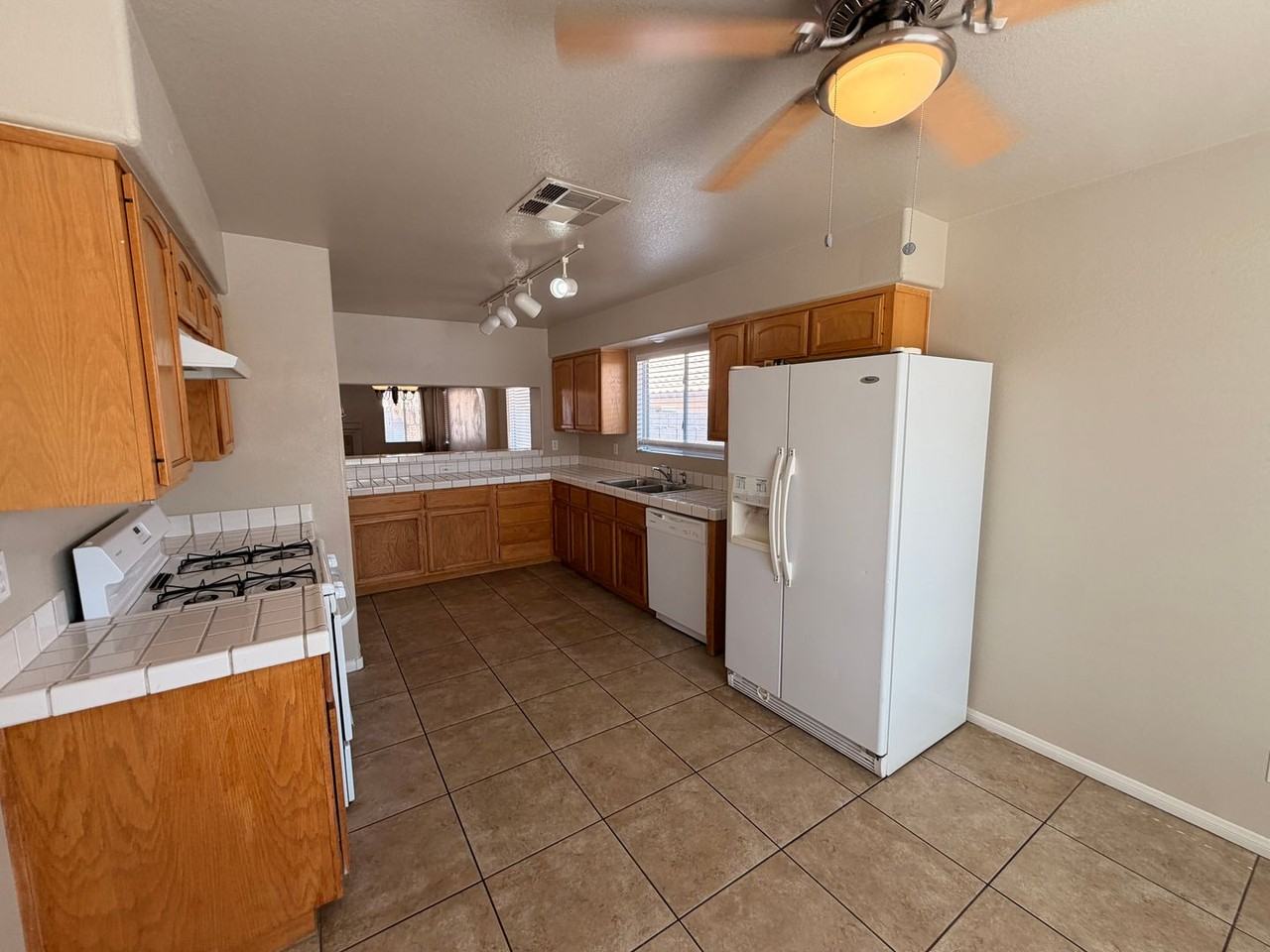 3106 Alfa Romero Ave - Photo 3 of 25