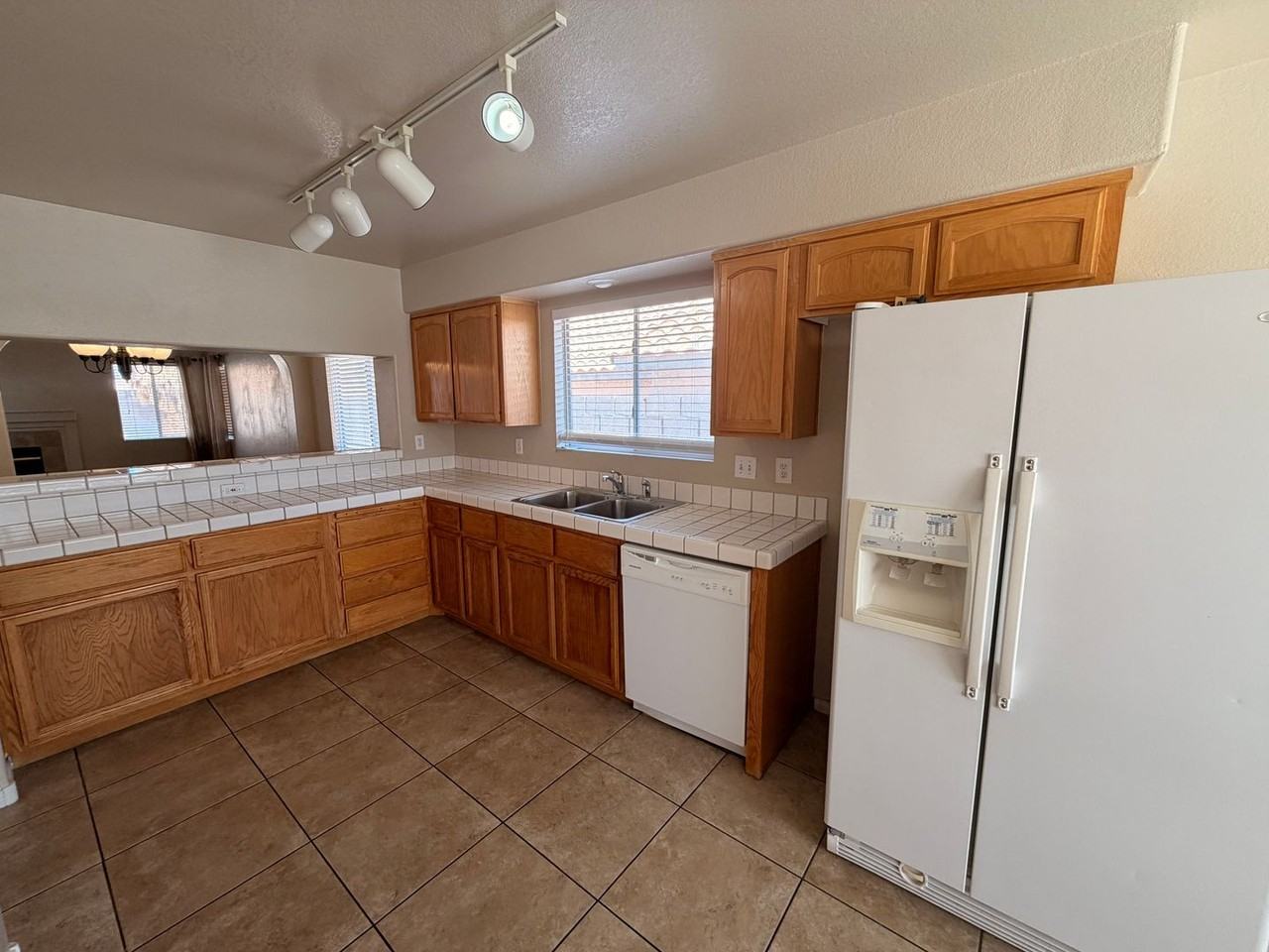 3106 Alfa Romero Ave - Photo 4 of 25