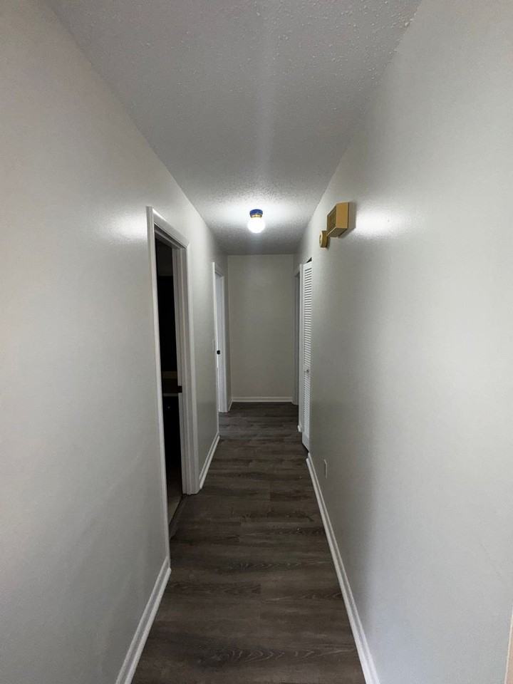 21411 Sw Honeysuckle St - Photo 6 of 15