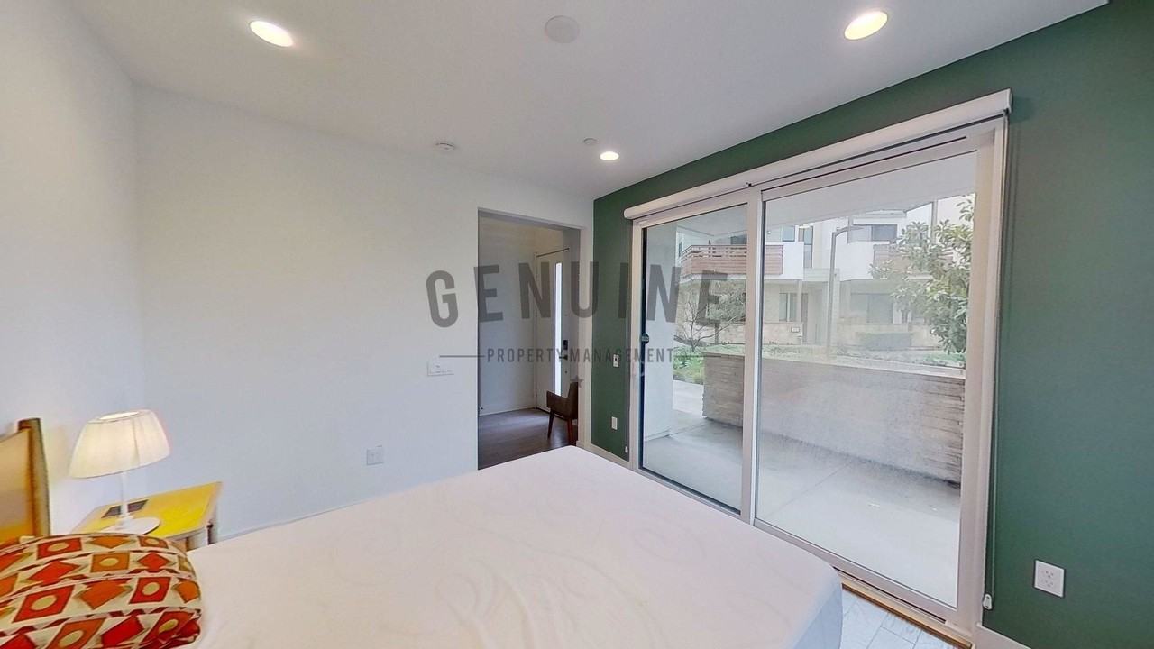 664 Wedge - Photo 6 of 50