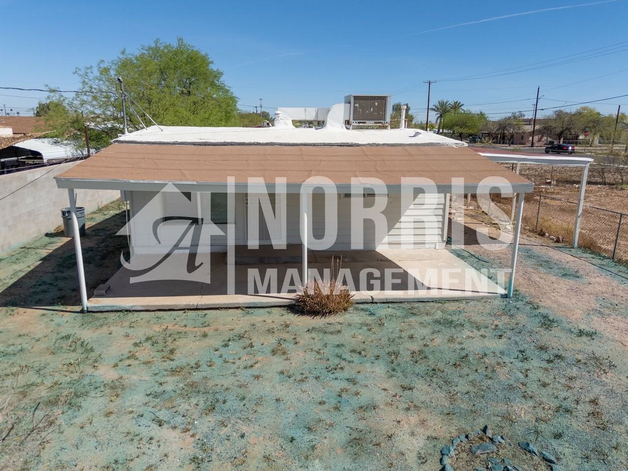 224 E 3rd Ave - Photo 3 of 31