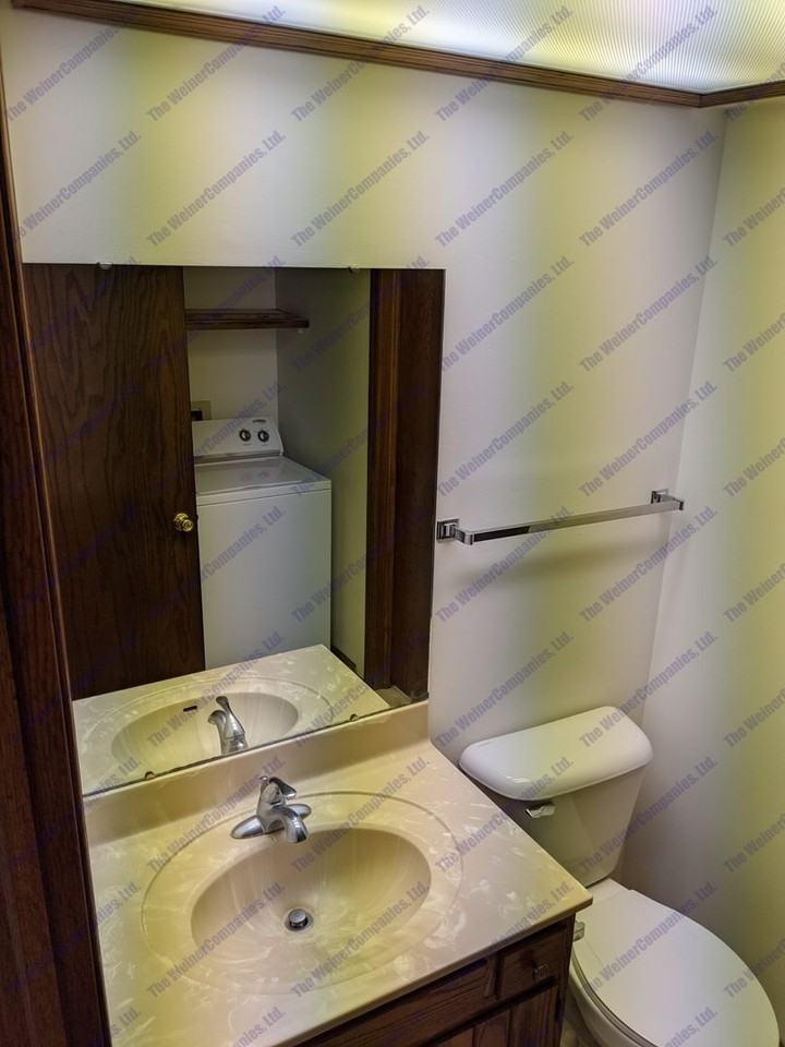 1904 Oliver Dr - Photo 2 of 13