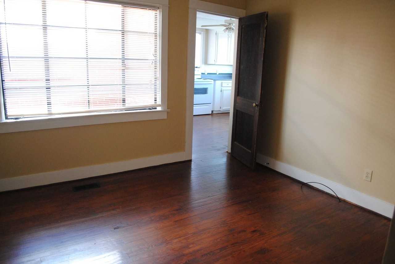 105 N 14th St - Photo 5 of 14