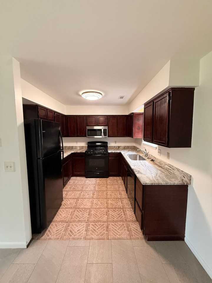 2003 Stone Marten Cir - Photo 5 of 25