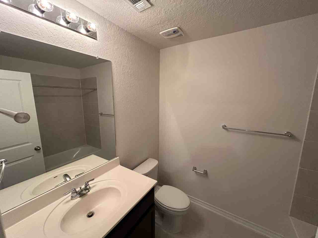 9643 Salers Spgs - Photo 5 of 37