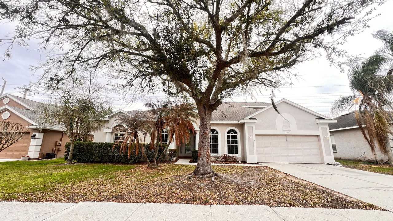 703 Timberwilde Ave - Photo 7 of 50