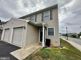 200 Red Cedar Ln - Photo 1 of 1