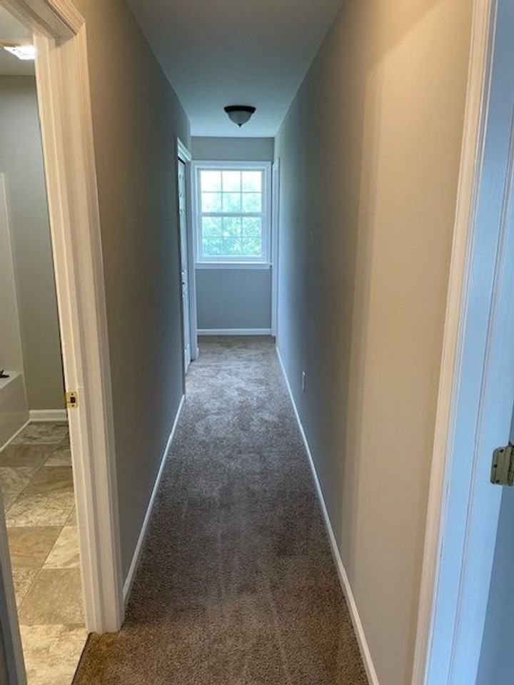 200 Red Cedar Ln - Photo 5 of 13