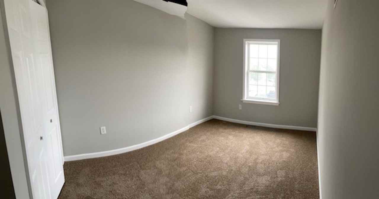 200 Red Cedar Ln - Photo 6 of 13