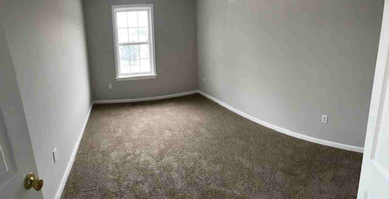 200 Red Cedar Ln - Photo 7 of 13