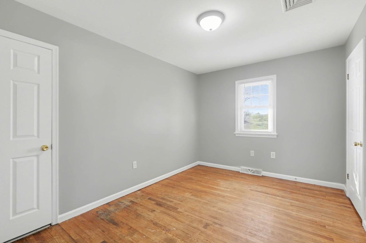 2224 Newville Rd - Photo 6 of 19