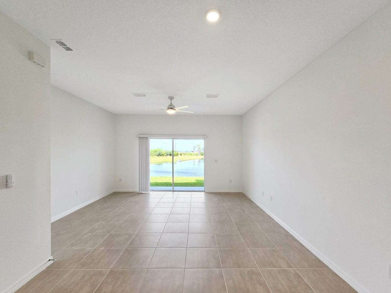 6322 Whetstone Ct - Photo 2 of 21