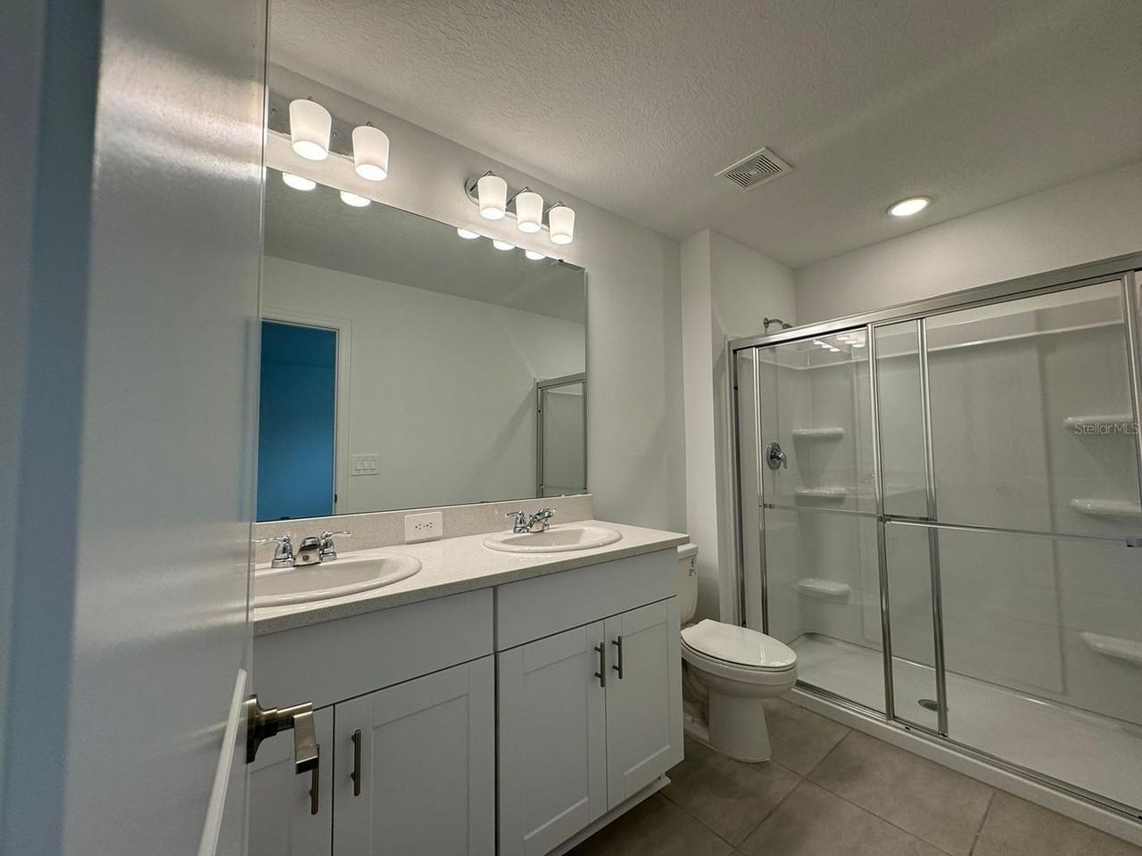 3611 Mayfair St - Photo 3 of 15