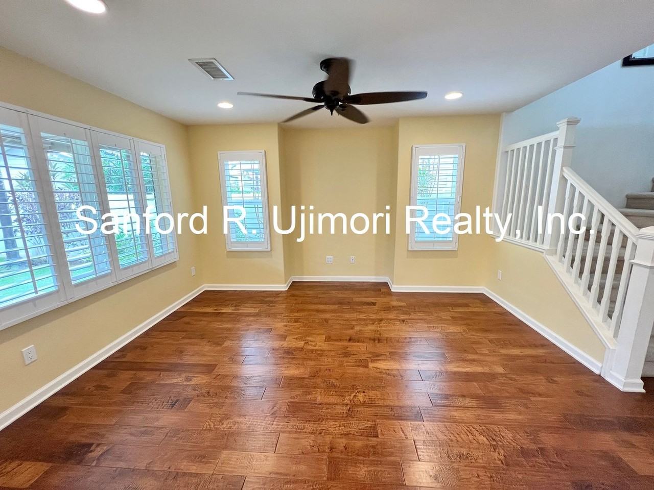 91-1060 Kaiuliuli St - Photo 2 of 20