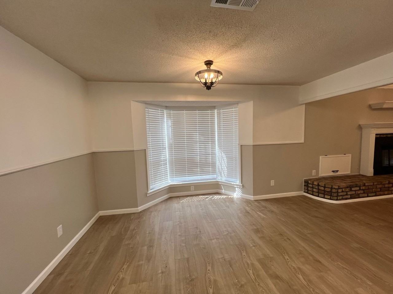 9240 Lockhart Rd - Photo 6 of 23
