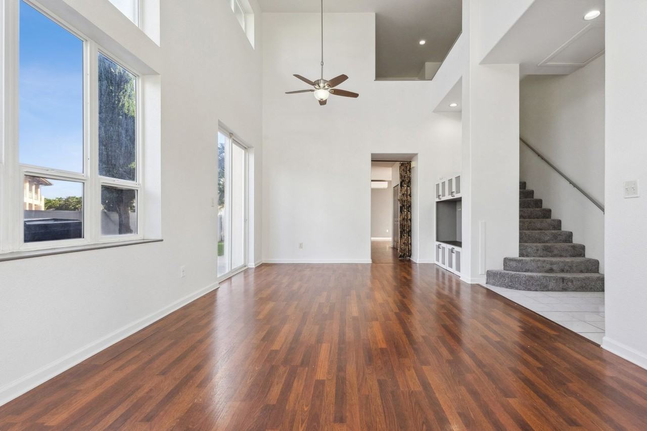 91-1068 Lanakoi St - Photo 2 of 21