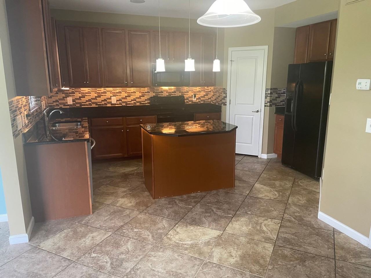 109 Gupton Ct - Photo 5 of 24