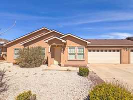 featured image of 2106 E Arbors Ave