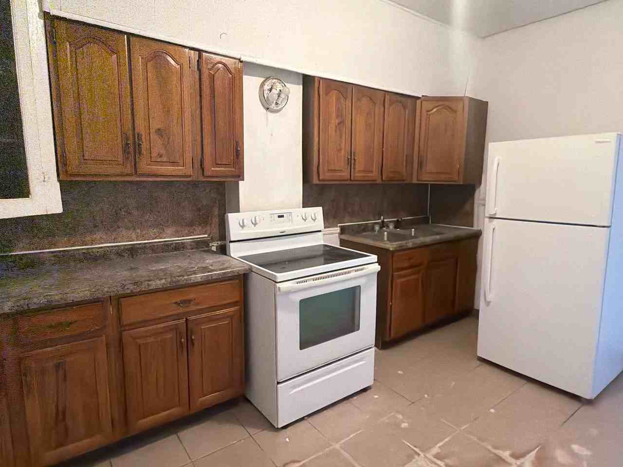 5339 Saint Louis Ave - Photo 7 of 9